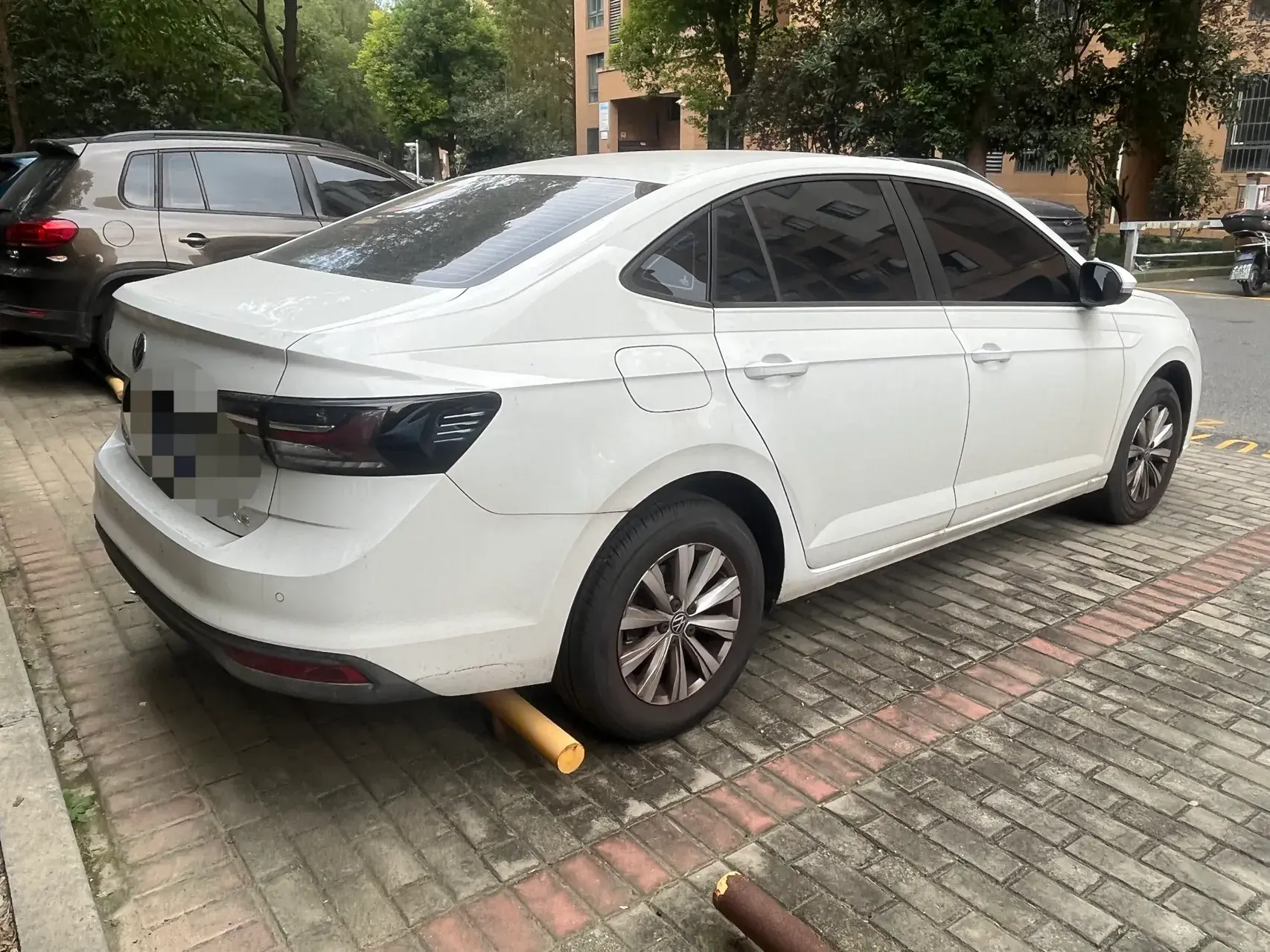 2025 VOLKSWAGEN LAVIDA thumbnail 4