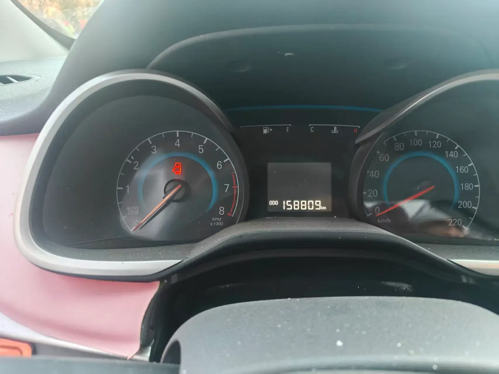 2019 CHEVROLET CAVALIER thumbnail 3