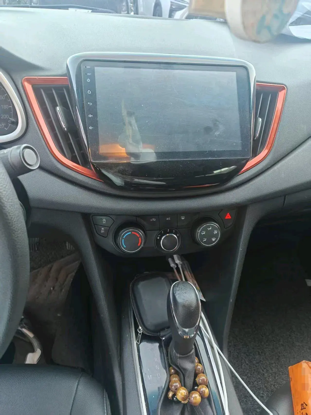 2019 CHEVROLET CAVALIER thumbnail 4