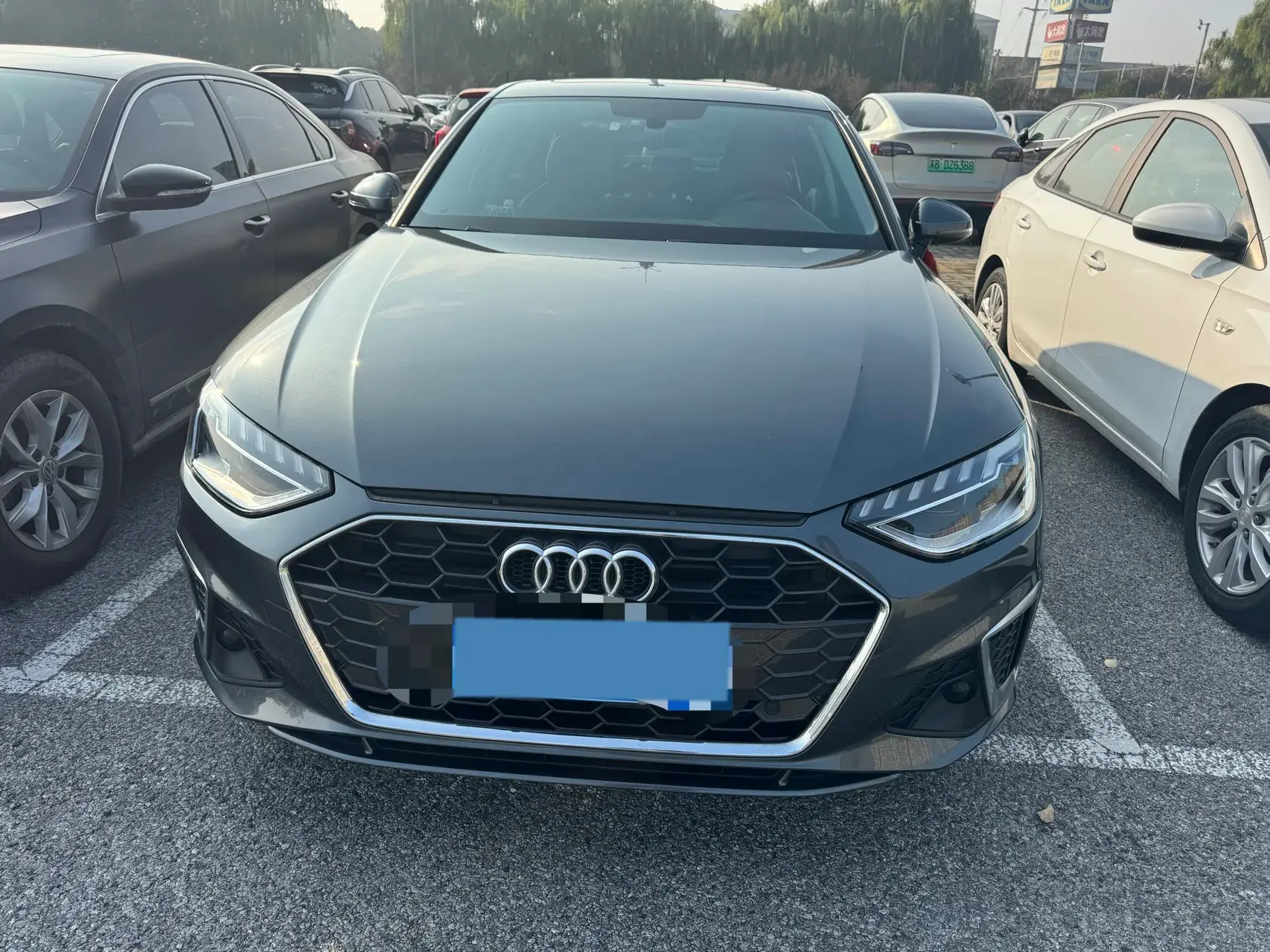 2020 AUDI A4L thumbnail 2