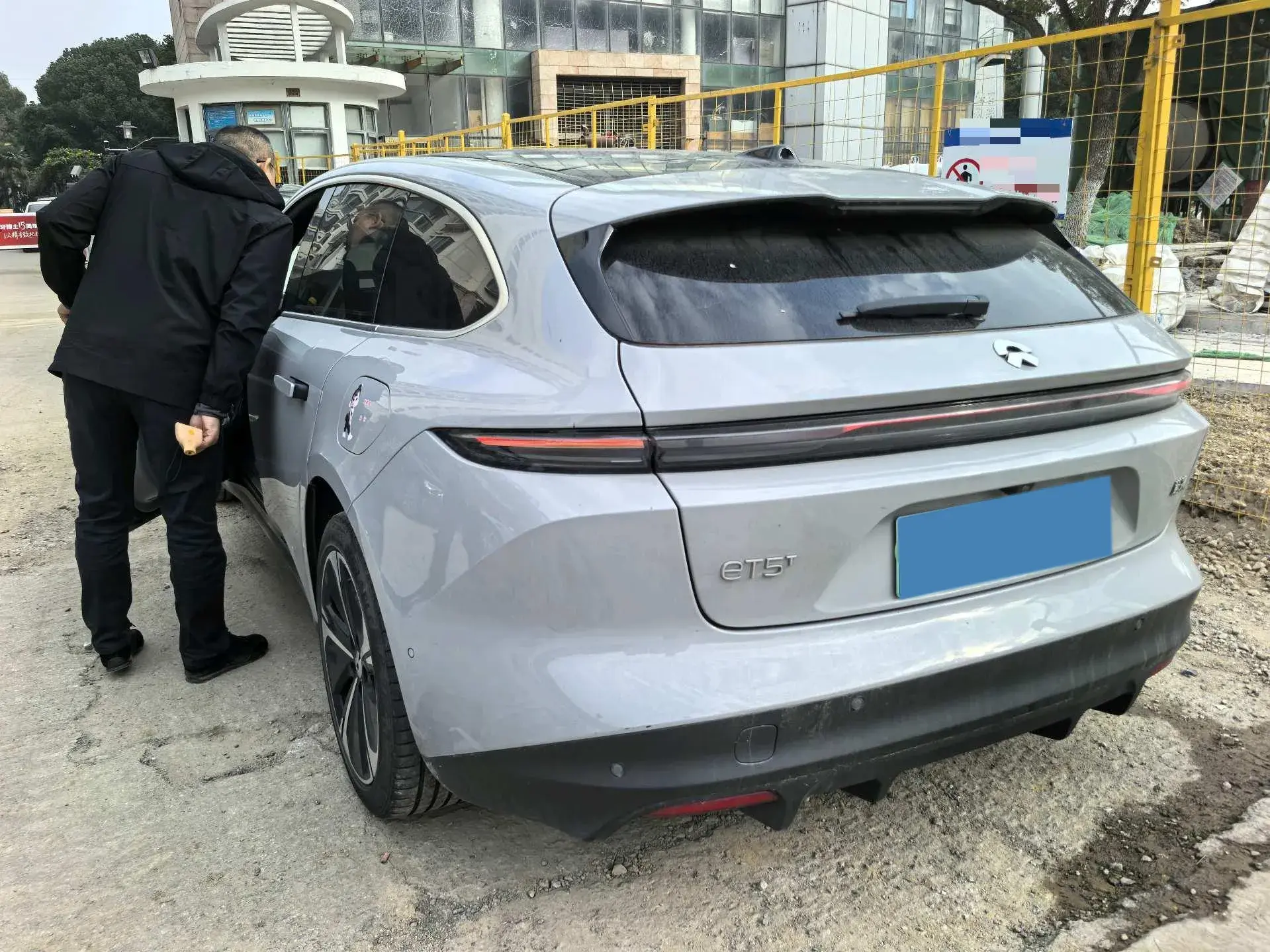 2024 NIO ET5T thumbnail 4