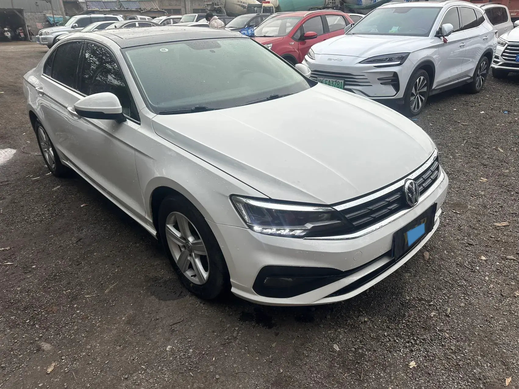 2021 VOLKSWAGEN LAMANDO thumbnail 2