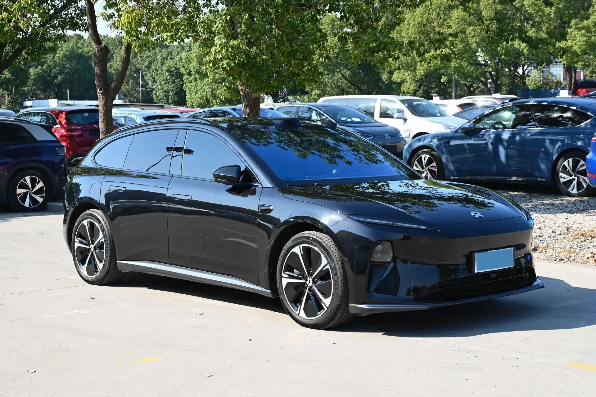 2024 NIO ET5T thumbnail 4