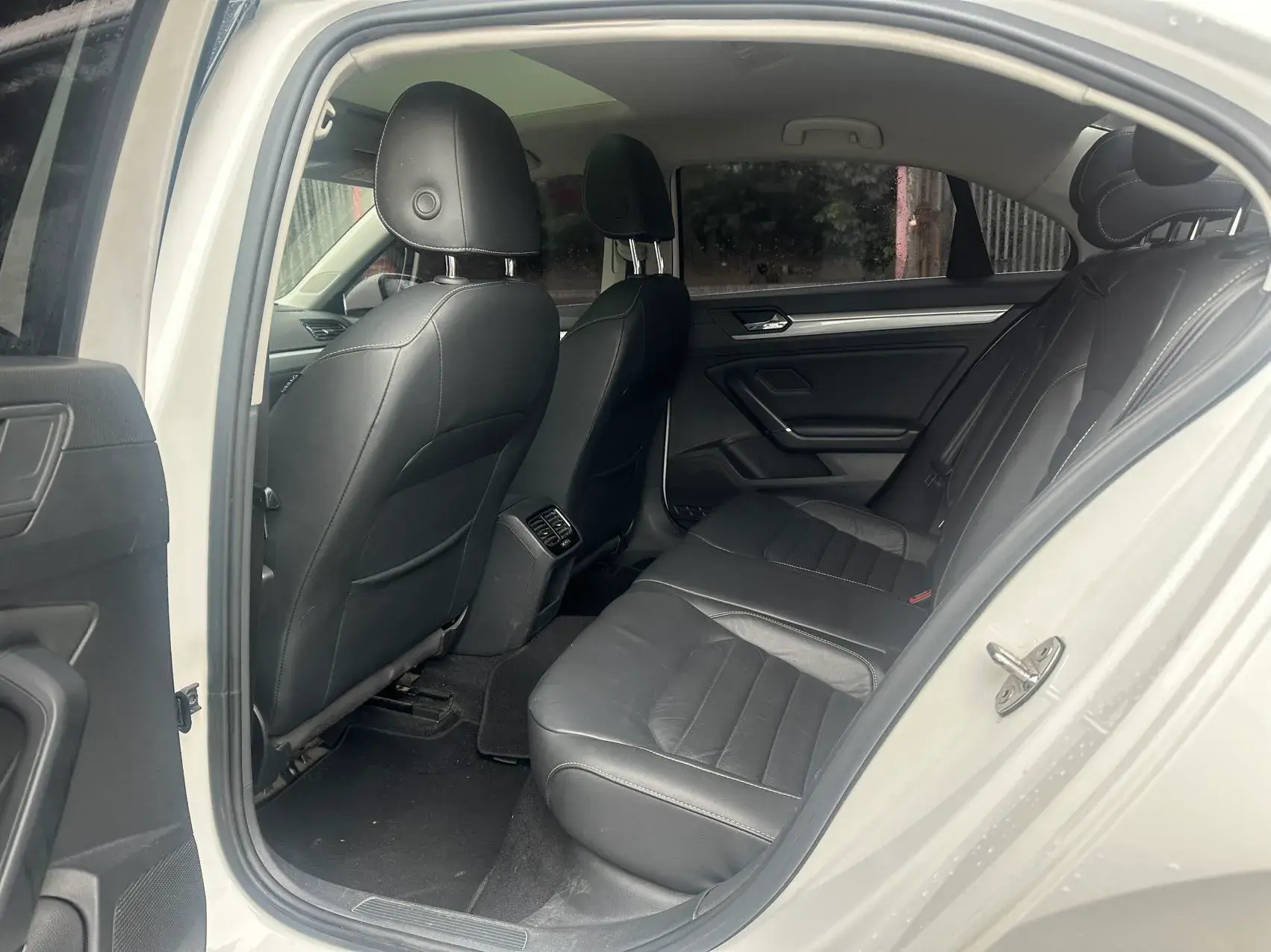 2018 VOLKSWAGEN LAMANDO thumbnail 4