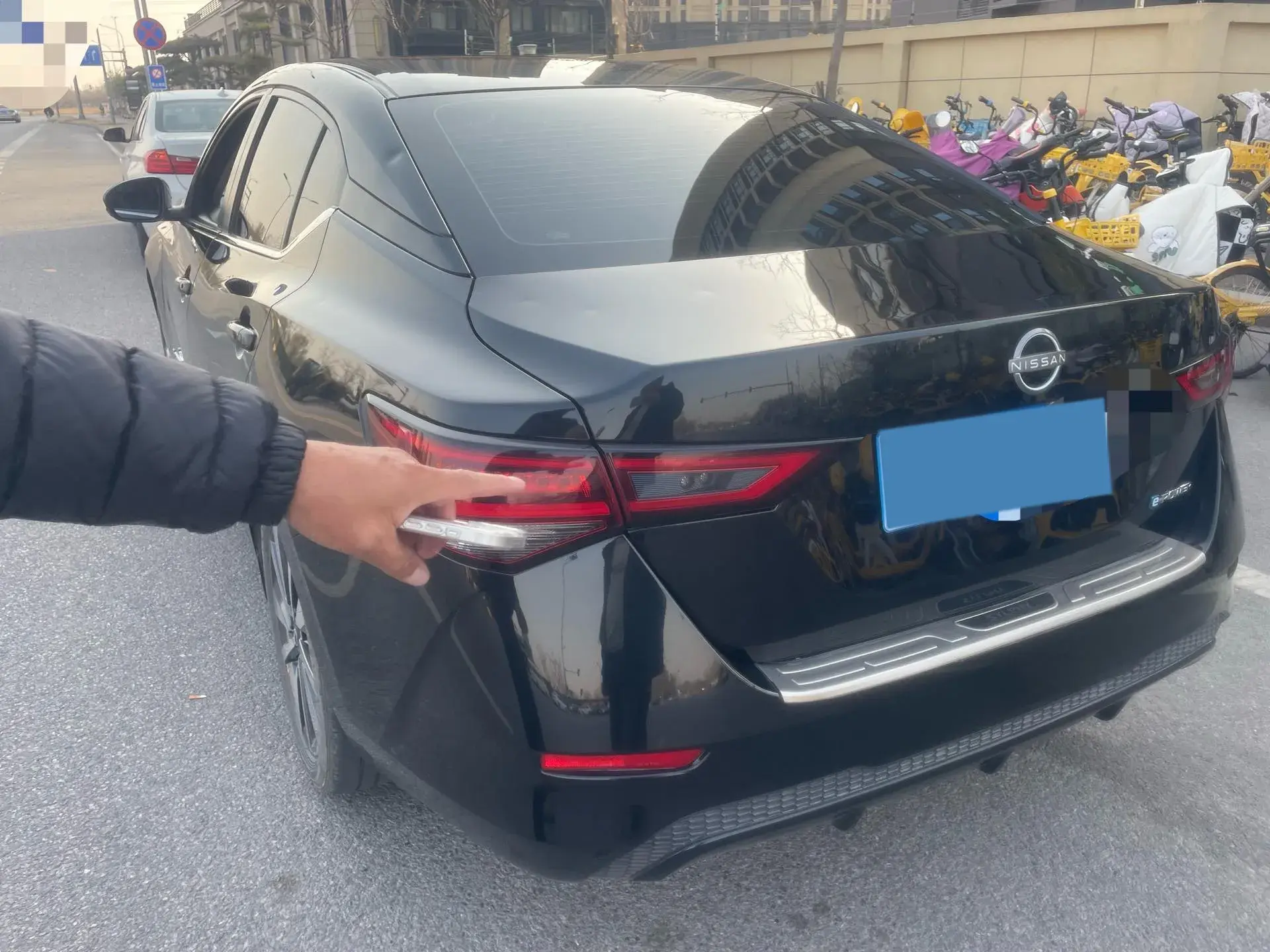 2022 NISSAN SYLPHY thumbnail 3