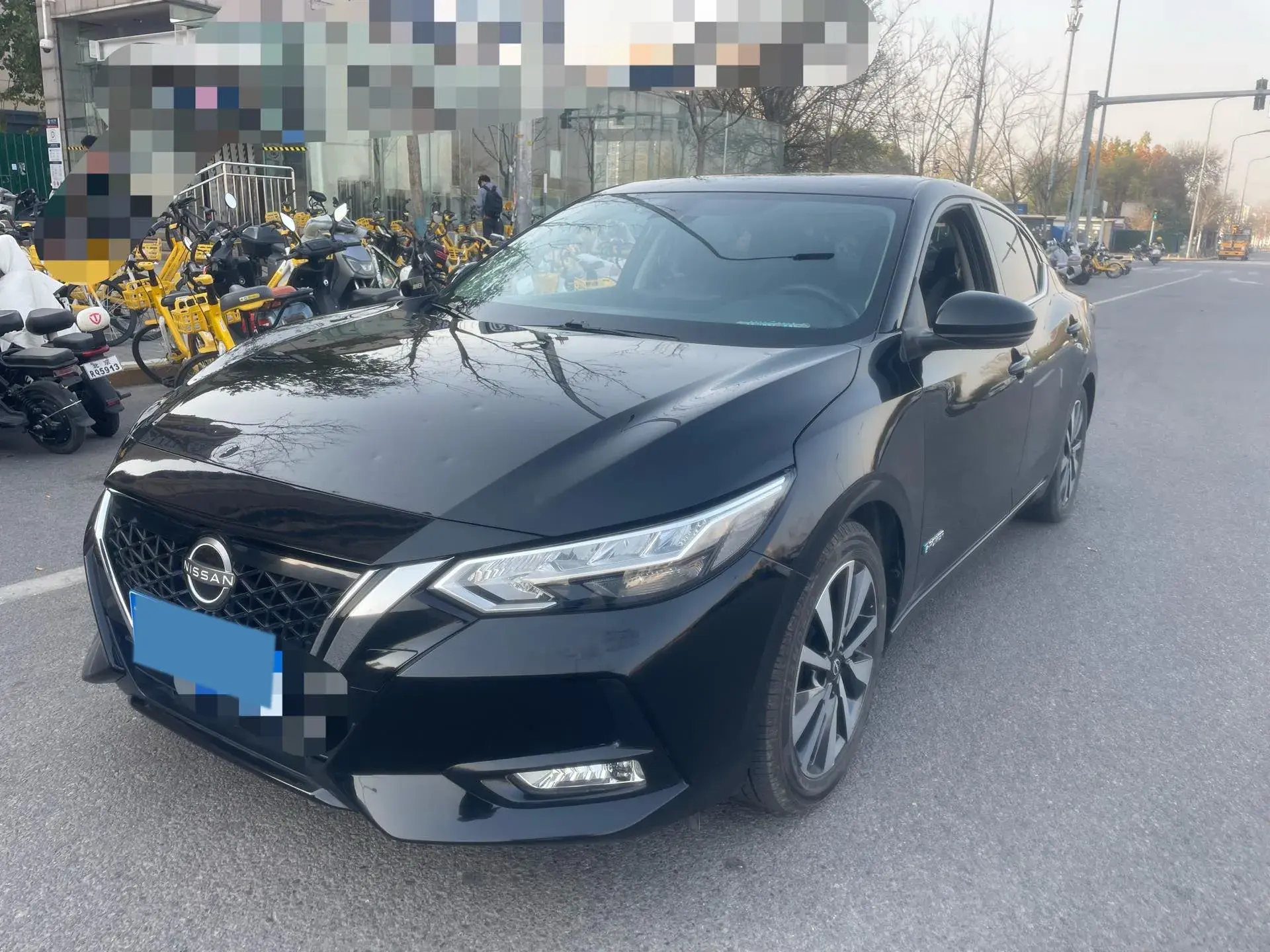 2022 NISSAN SYLPHY view 1