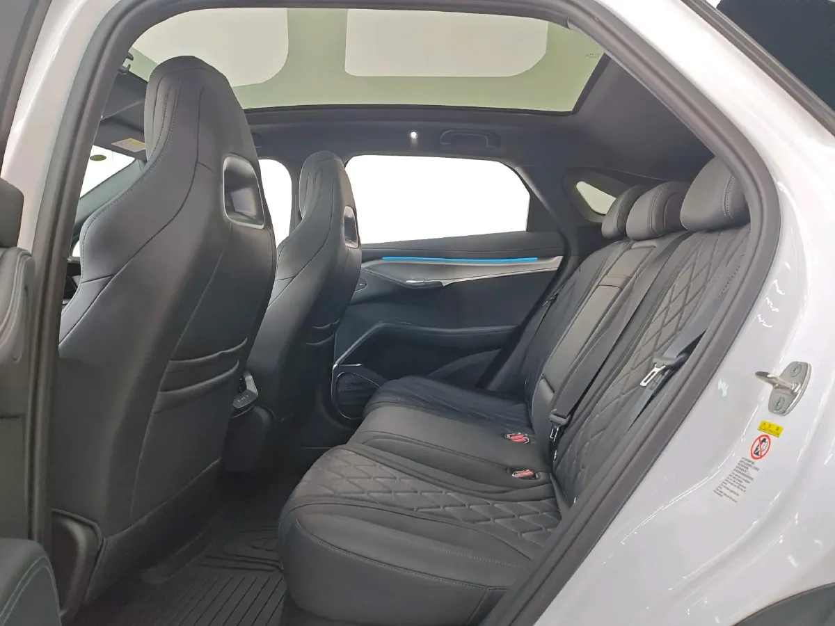 2025 BYD Sea Lion 07 BEV 80.64KWH,autocango,china used car exporter,china ev exporter,chinese used car exporter,chinese used ev exporter