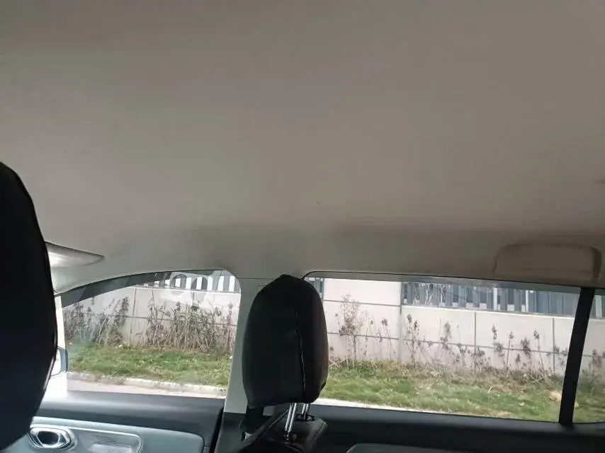 2023 AION Y thumbnail 4