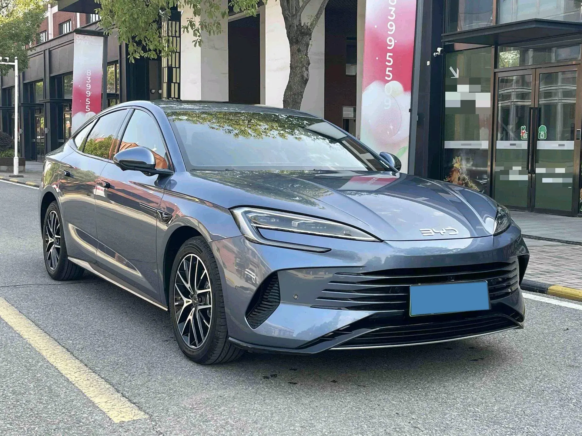 2025 BYD SEAL07 thumbnail 3