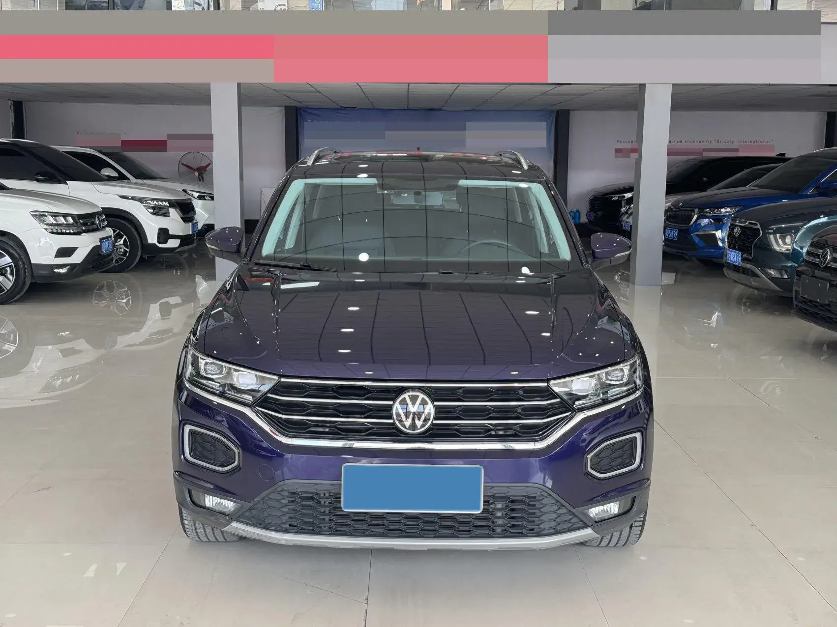 2021 VOLKSWAGEN T-ROC thumbnail 2
