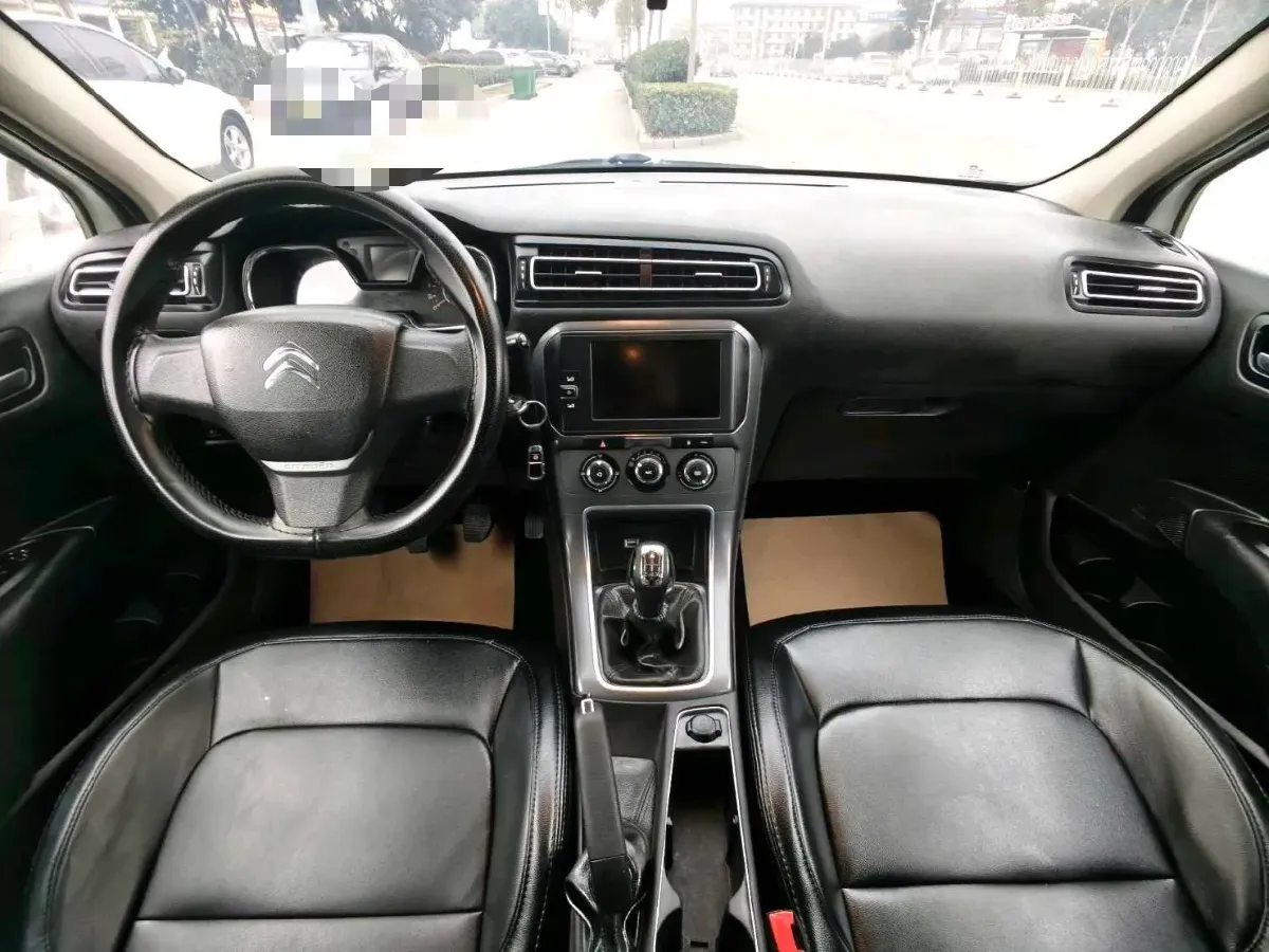 2018 Citroen C4 C-Quatre 1.6L 117HP L4 5MT,autocango,china used car exporter,china ev exporter,chinese used car exporter,chinese used ev exporter
