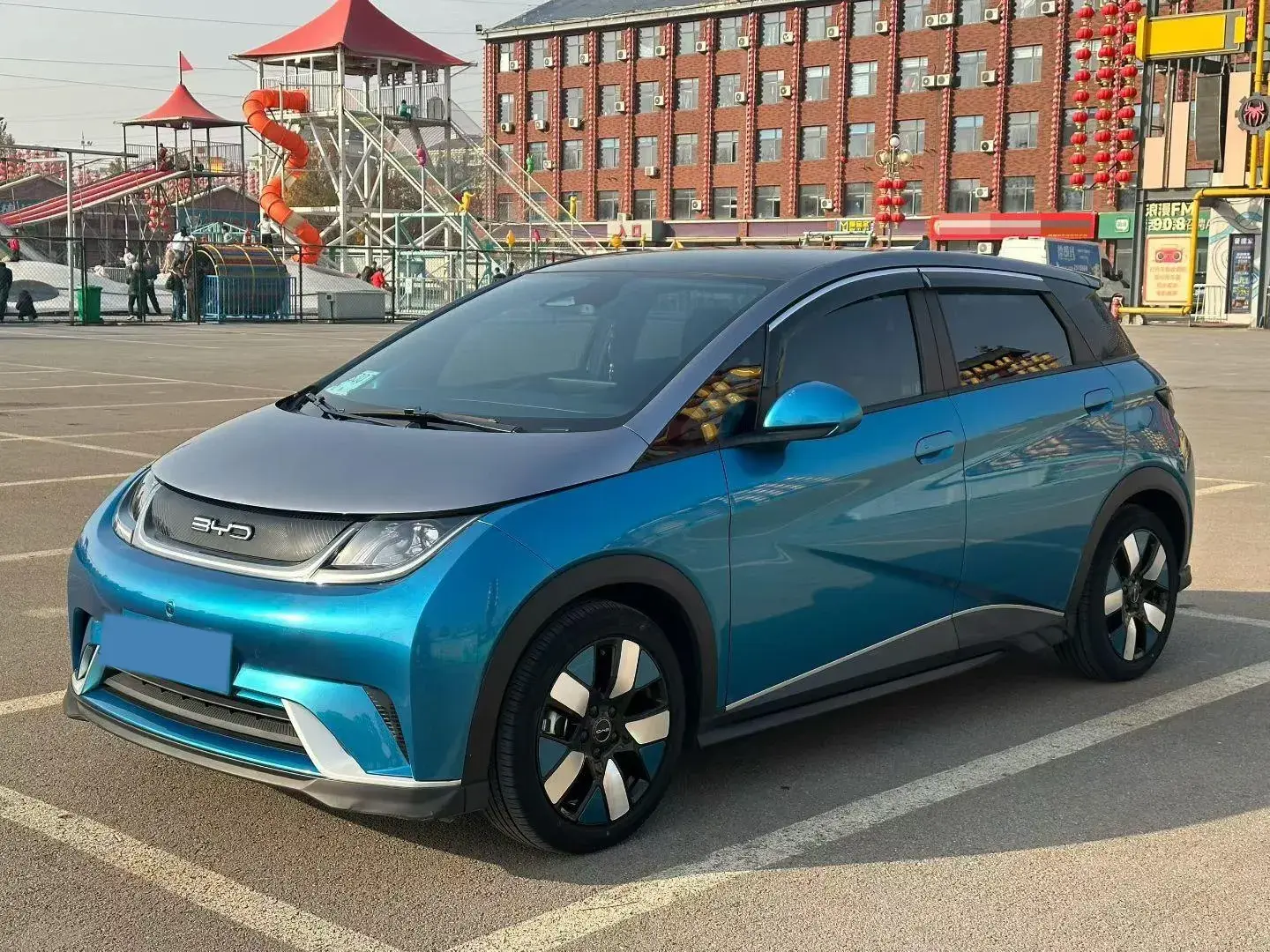 2021 BYD DOLPHIN view 1