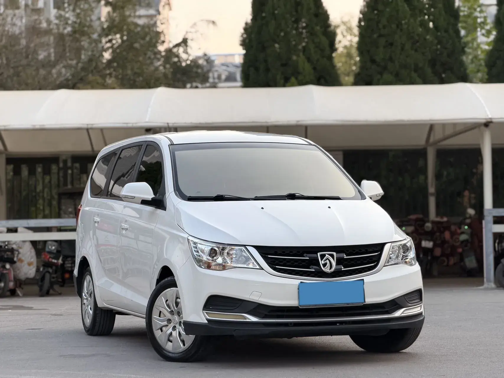 2019 BAOJUN 730 thumbnail 3