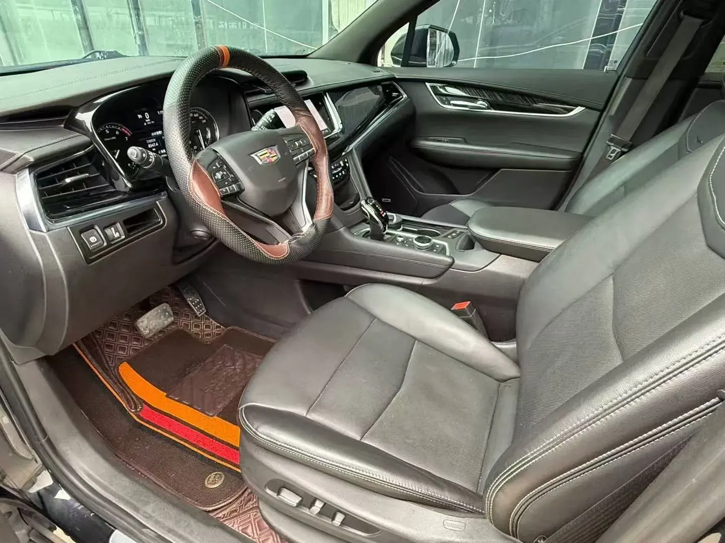 2021 CADILLAC XT6 thumbnail 4