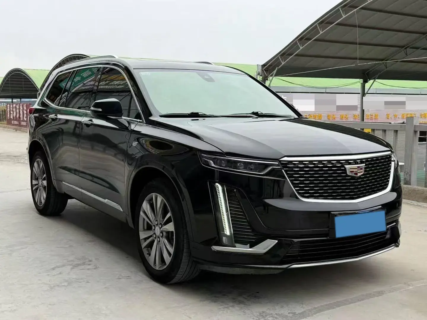 2021 CADILLAC XT6 thumbnail 3