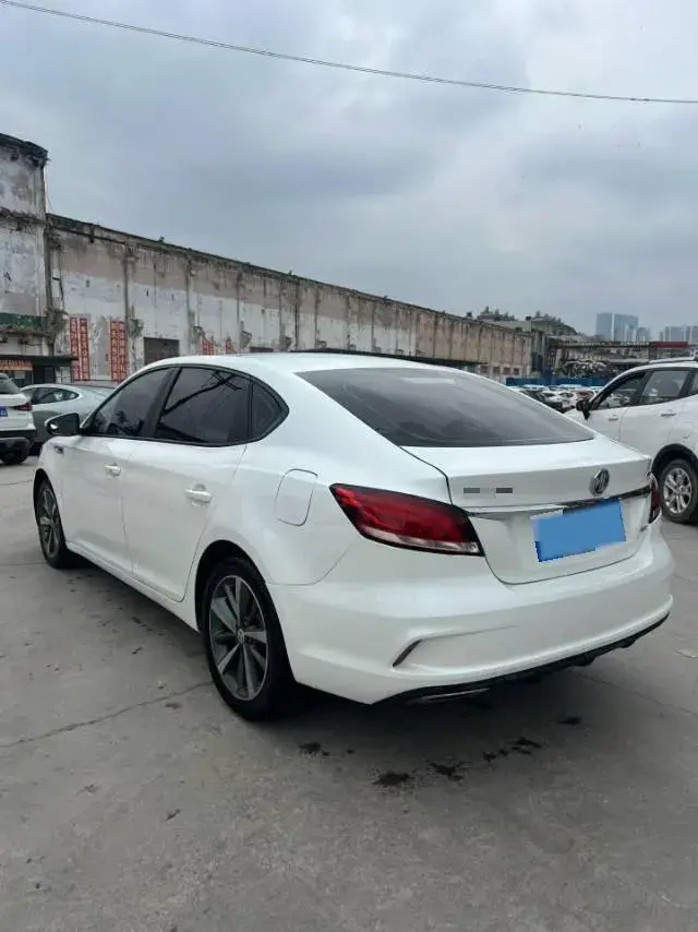 2019 MG MG6 thumbnail 2