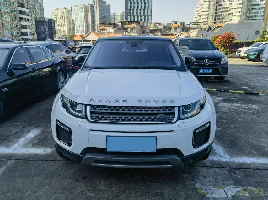 2018 LAND ROVER thumbnail 2
