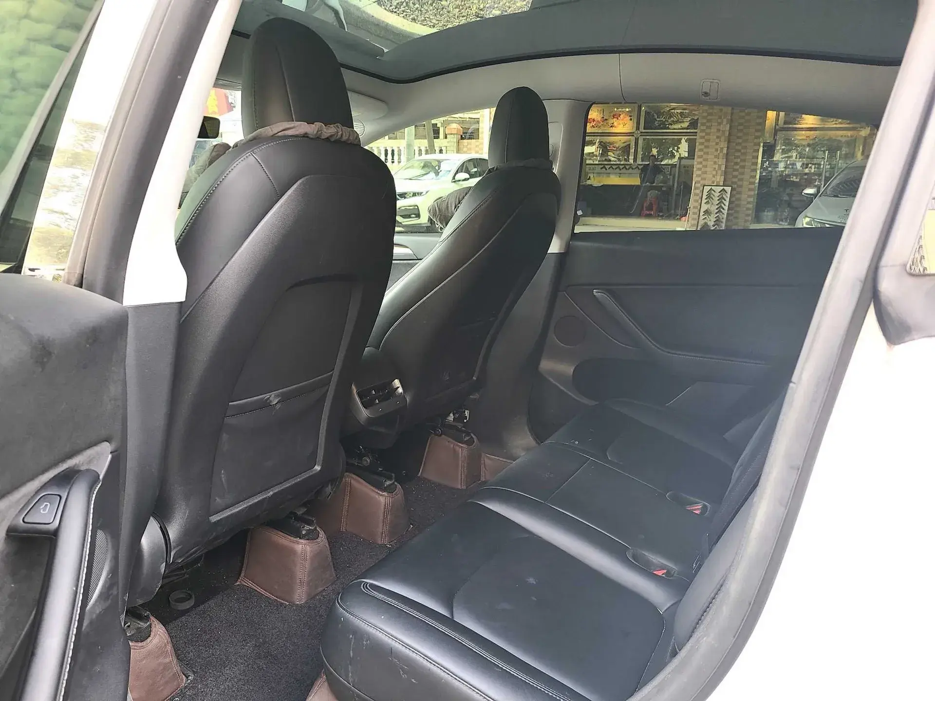 2022 TESLA MODEL thumbnail 4