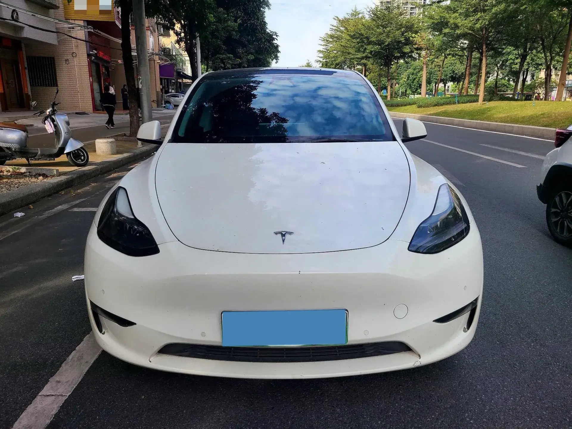 2022 TESLA MODEL thumbnail 2