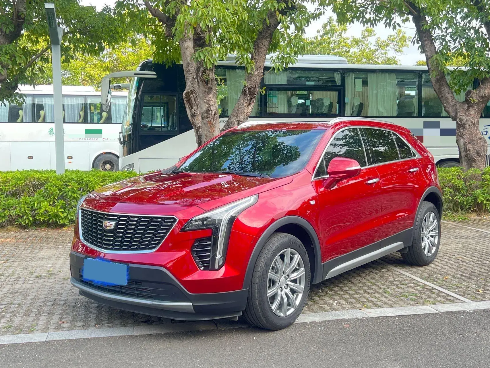2022 CADILLAC XT4 view 1
