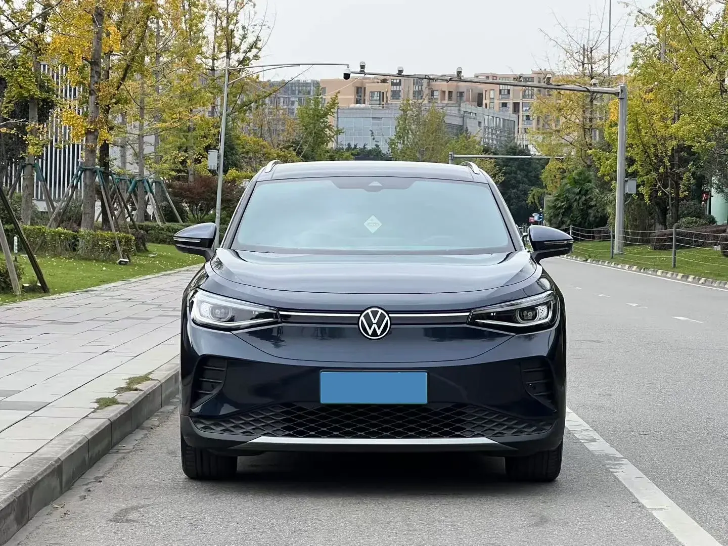 2022 VOLKSWAGEN ID.4 thumbnail 2