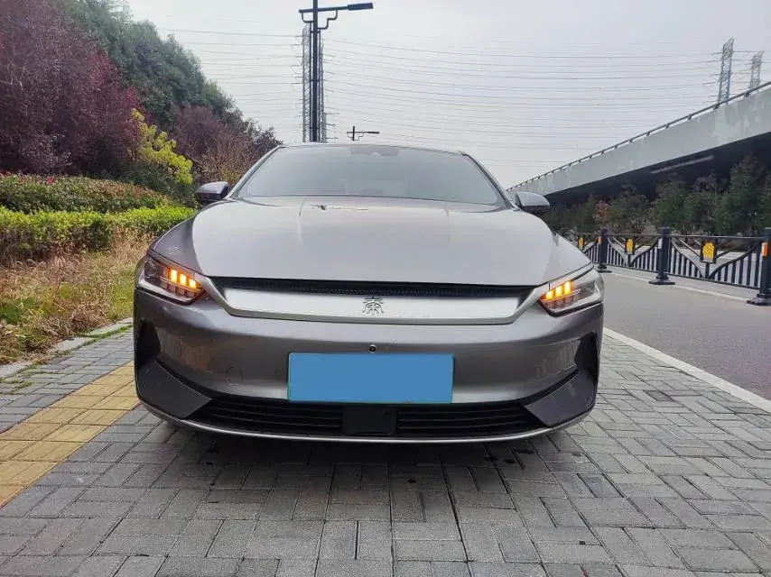 2021 BYD QIN thumbnail 3