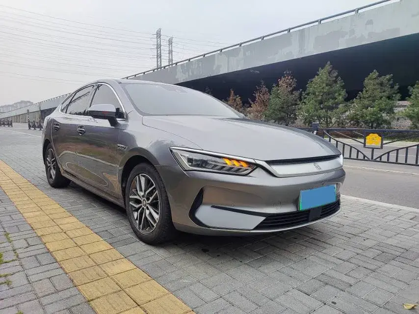 2021 BYD QIN thumbnail 2