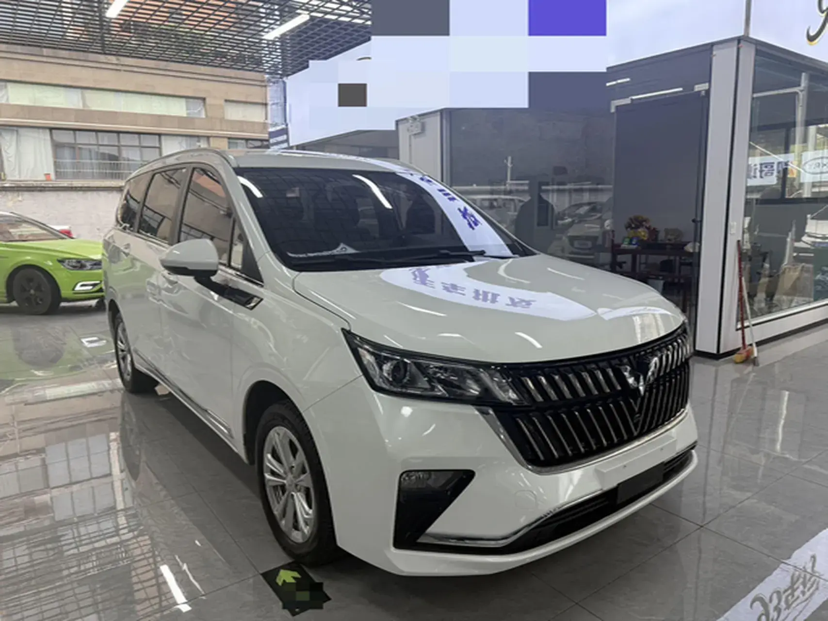 2022 WULING JIACHEN thumbnail 3