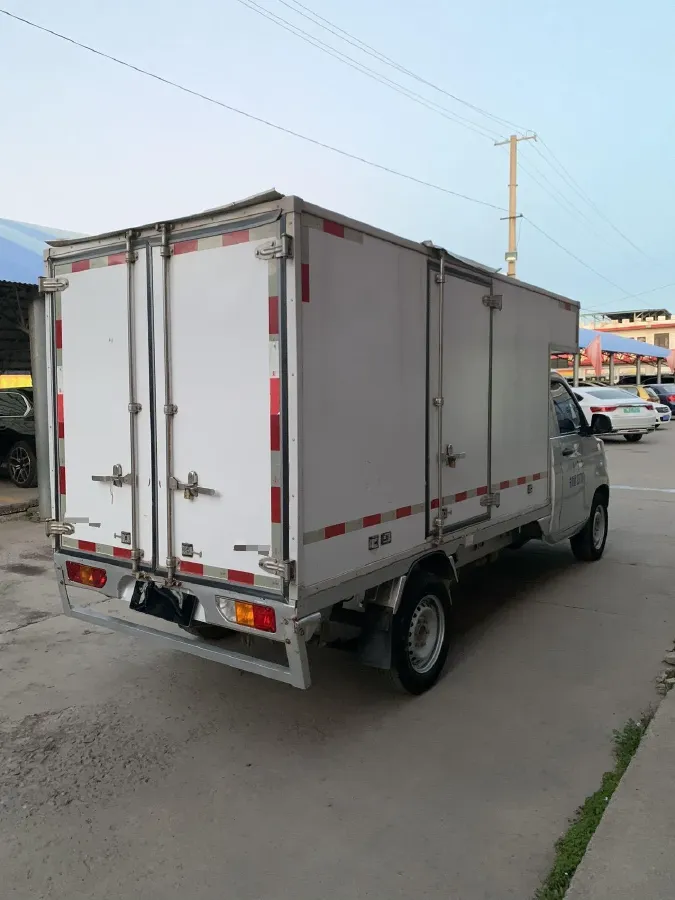 2021 WuLing RongGuang New Truck Special 1.8L 125HP L4 5MT,autocango,china used car exporter,china ev exporter,chinese used car exporter,chinese used ev exporter