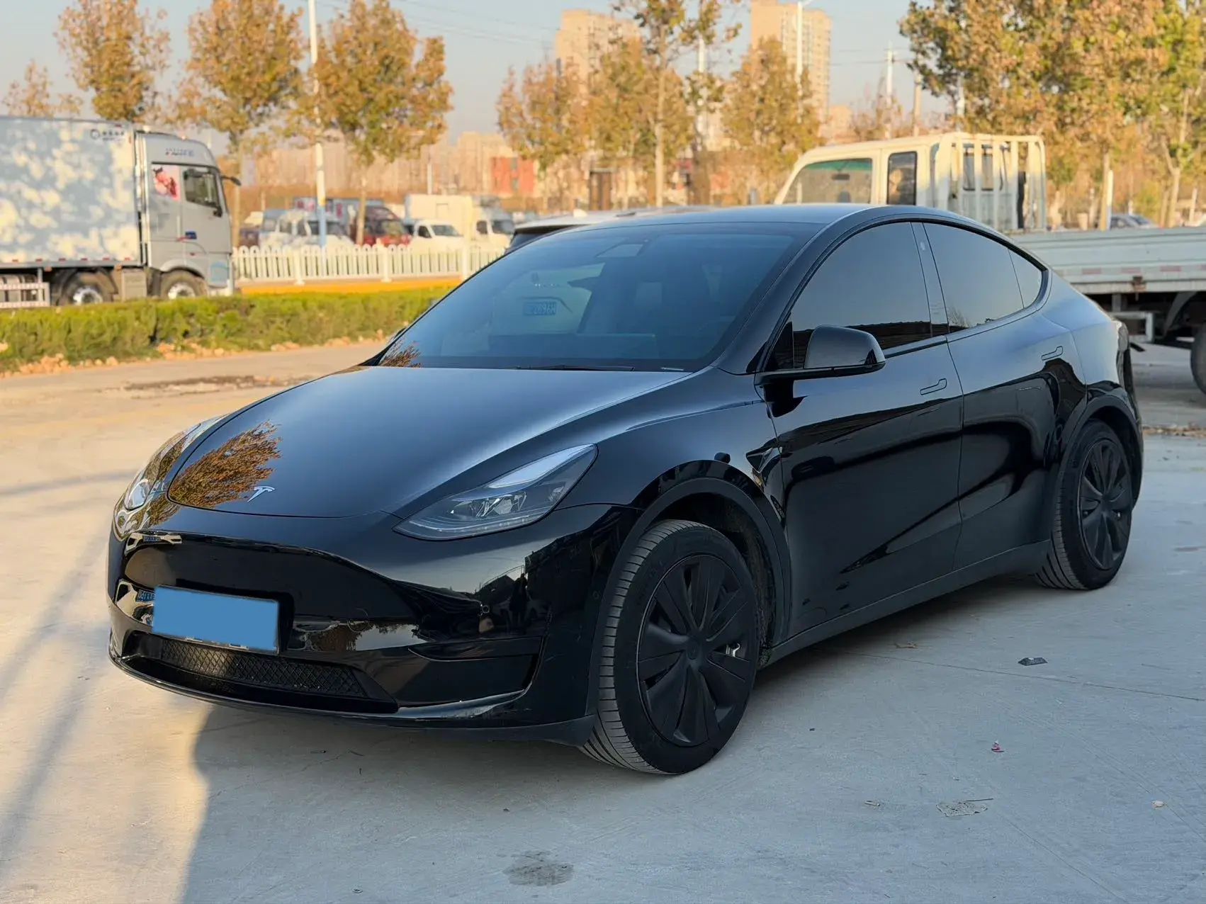 2022 TESLA MODEL view 1