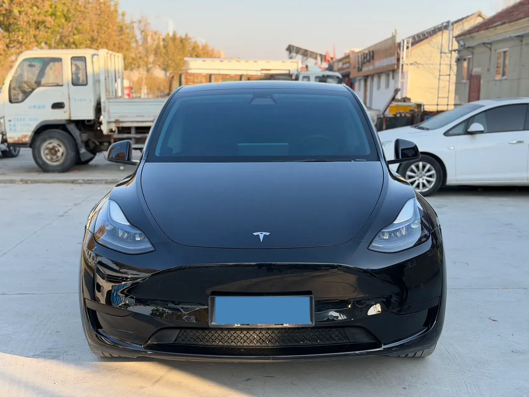 2022 TESLA MODEL thumbnail 2