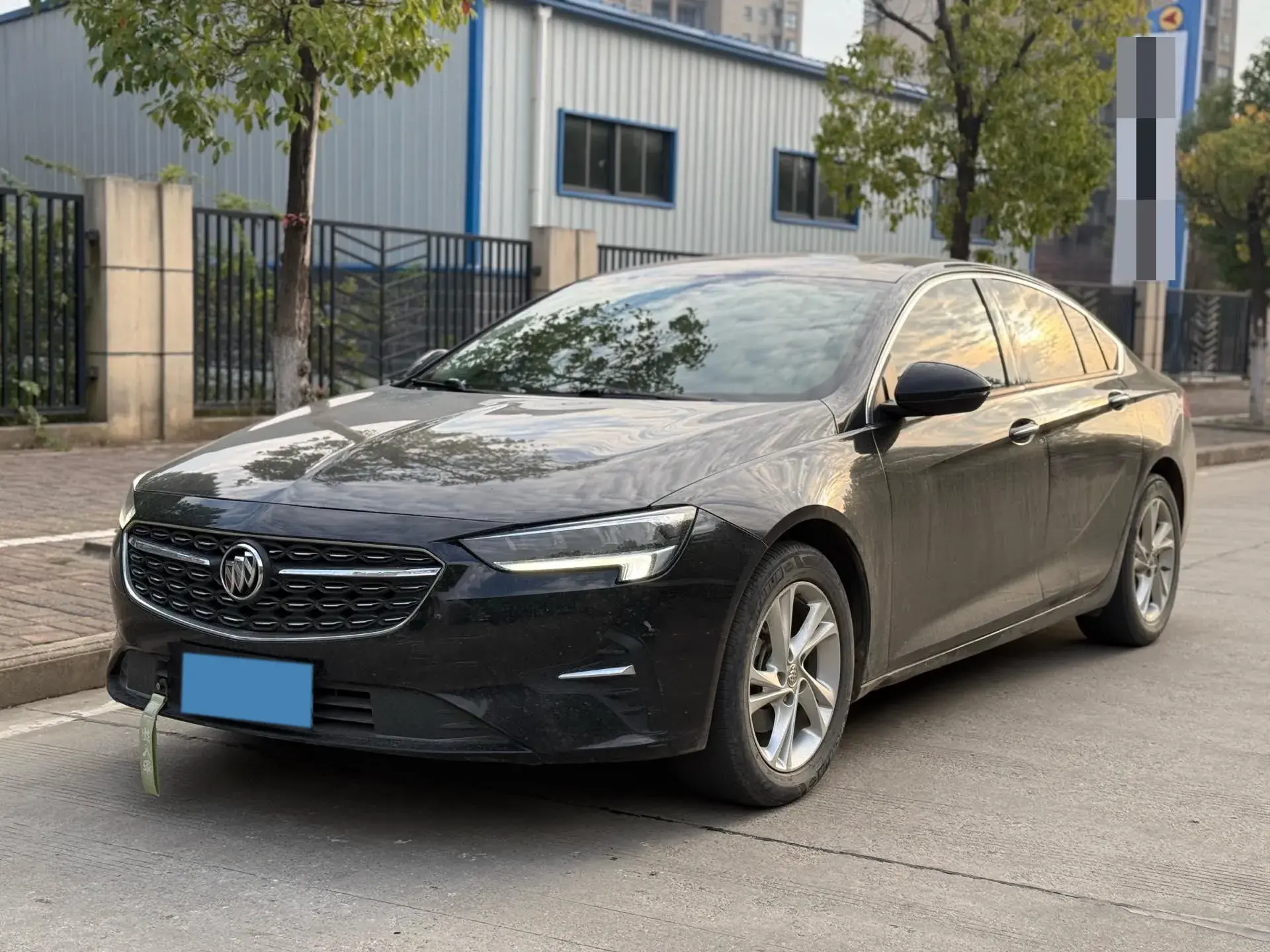 2021 BUICK REGAL view 1