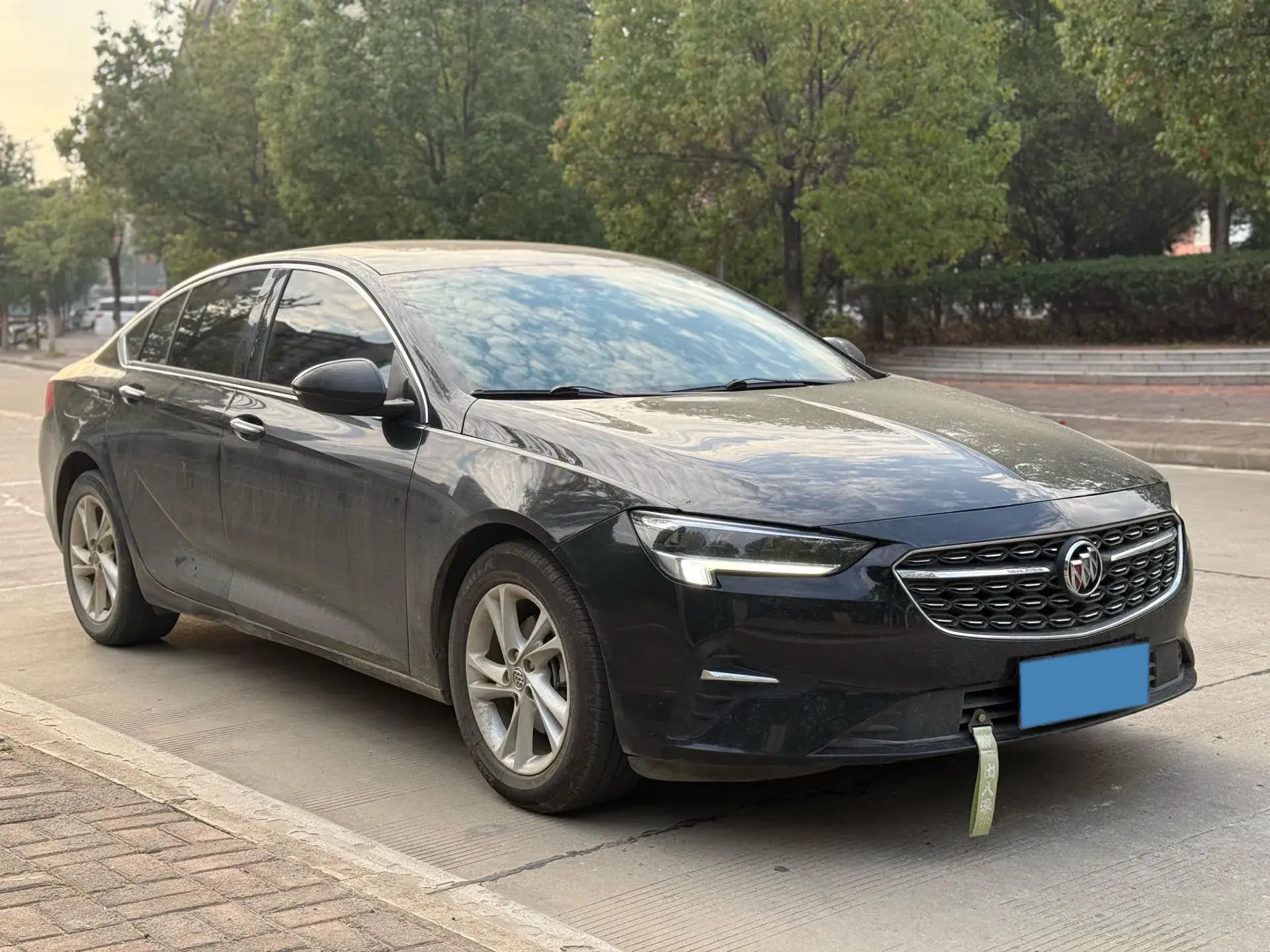 2021 BUICK REGAL thumbnail 2