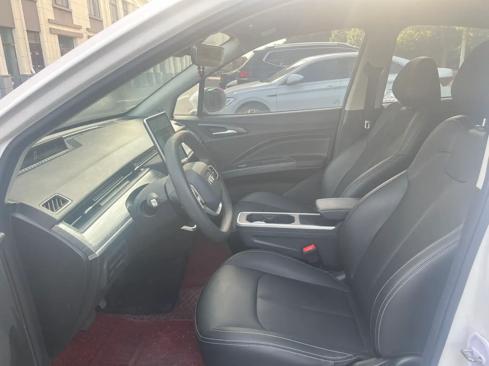 2023 NETA AYA thumbnail 4