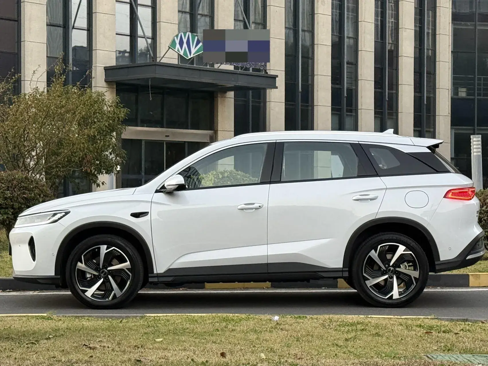 2025 BYD SEA thumbnail 4