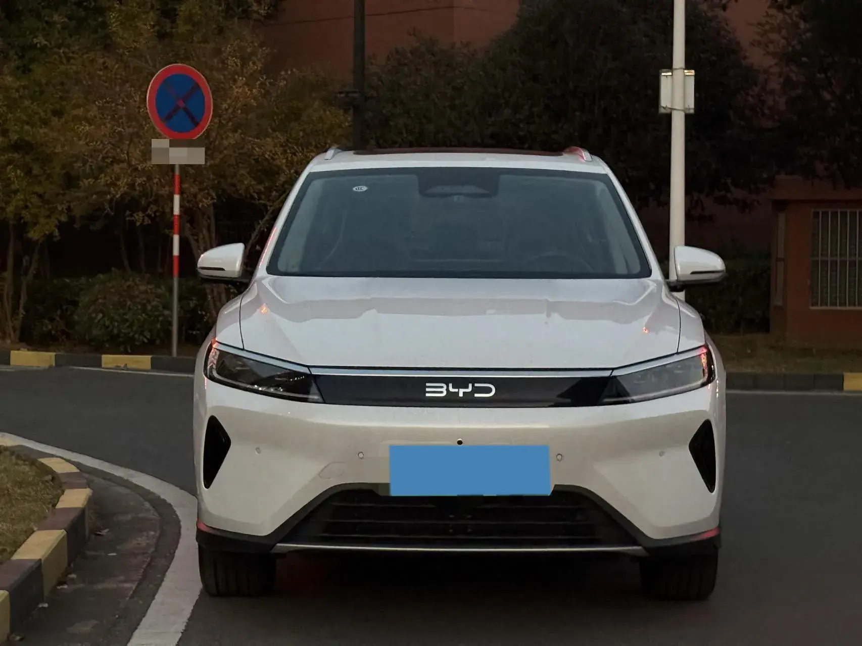 2025 BYD SEA thumbnail 2