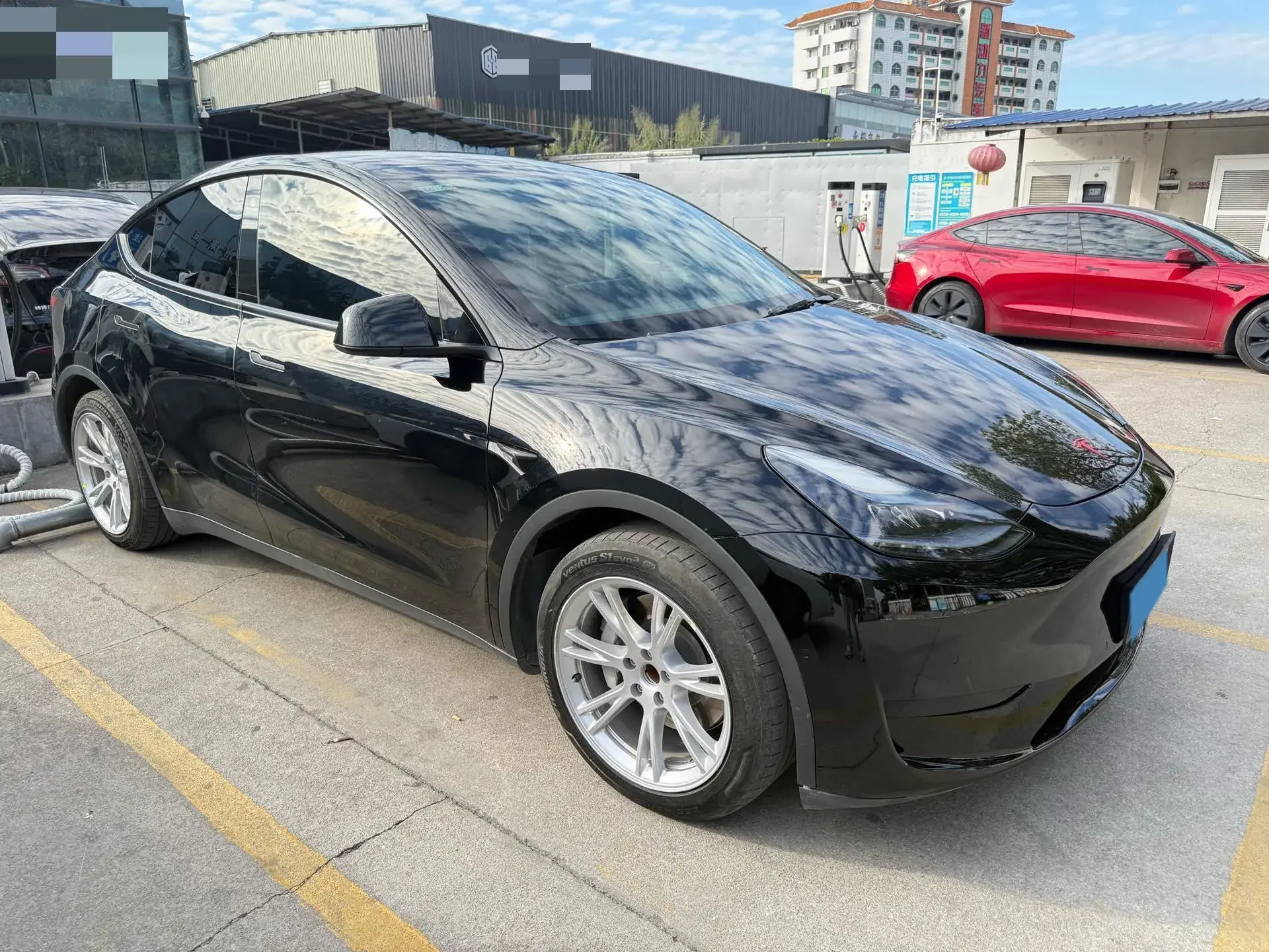 2022 TESLA MODEL thumbnail 2