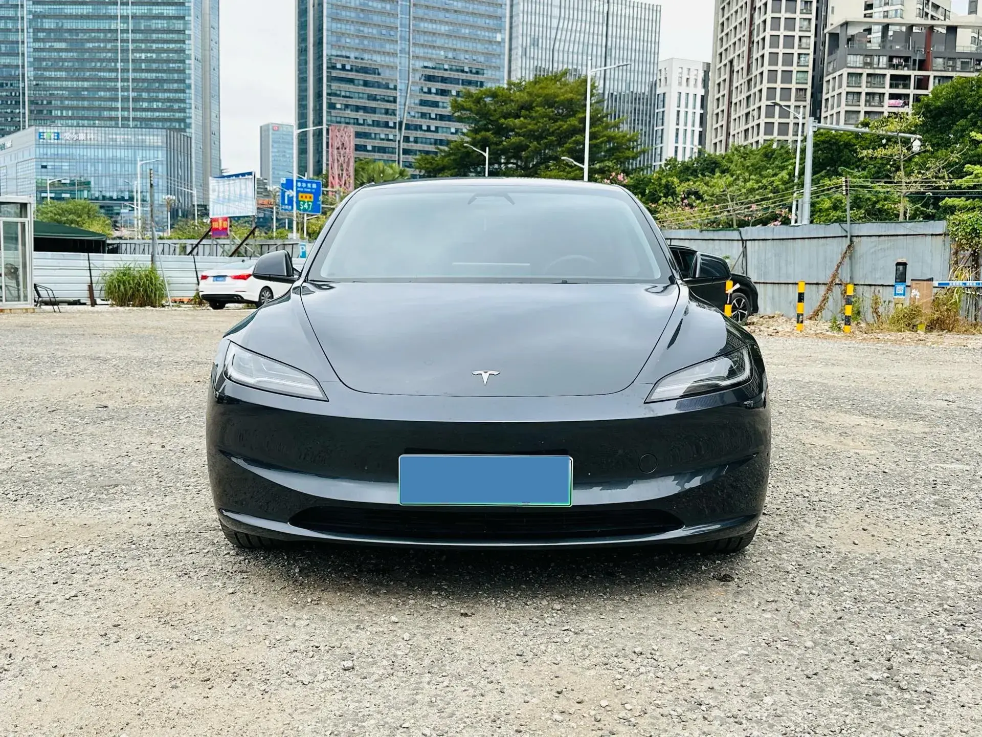 2023 TESLA MODEL thumbnail 2