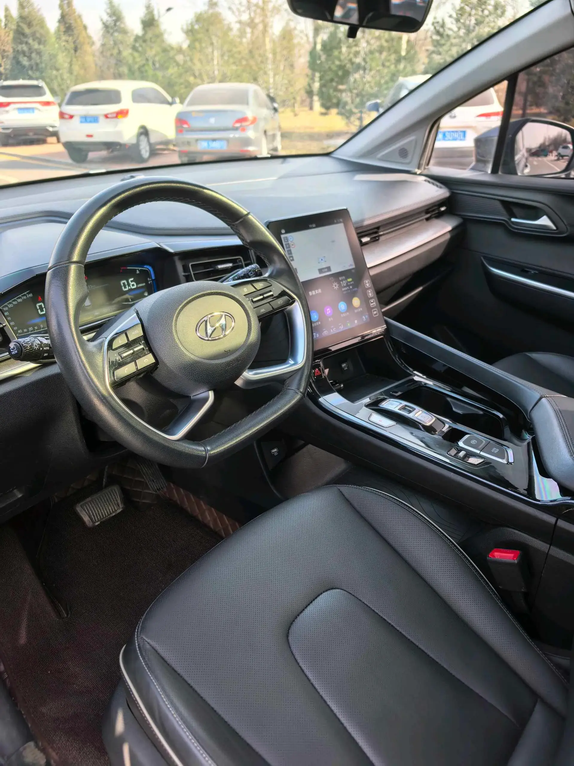 2022 HYUNDAI CUSTO thumbnail 4