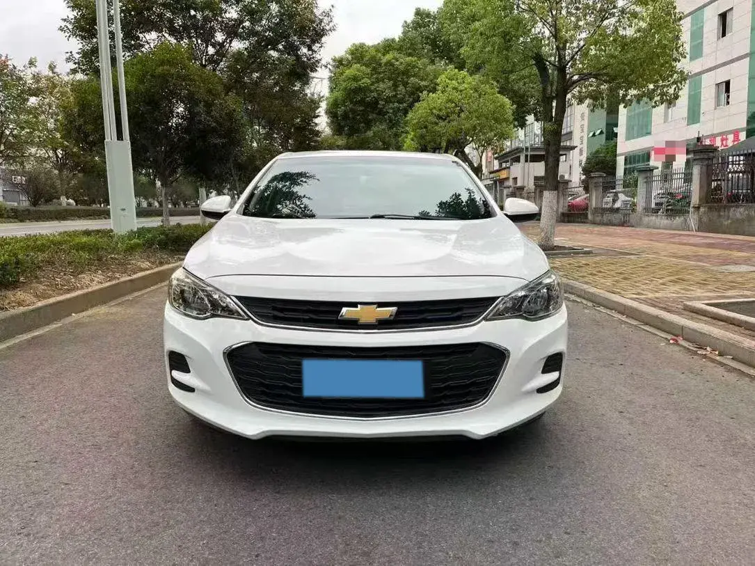 2019 CHEVROLET CAVALIER thumbnail 2