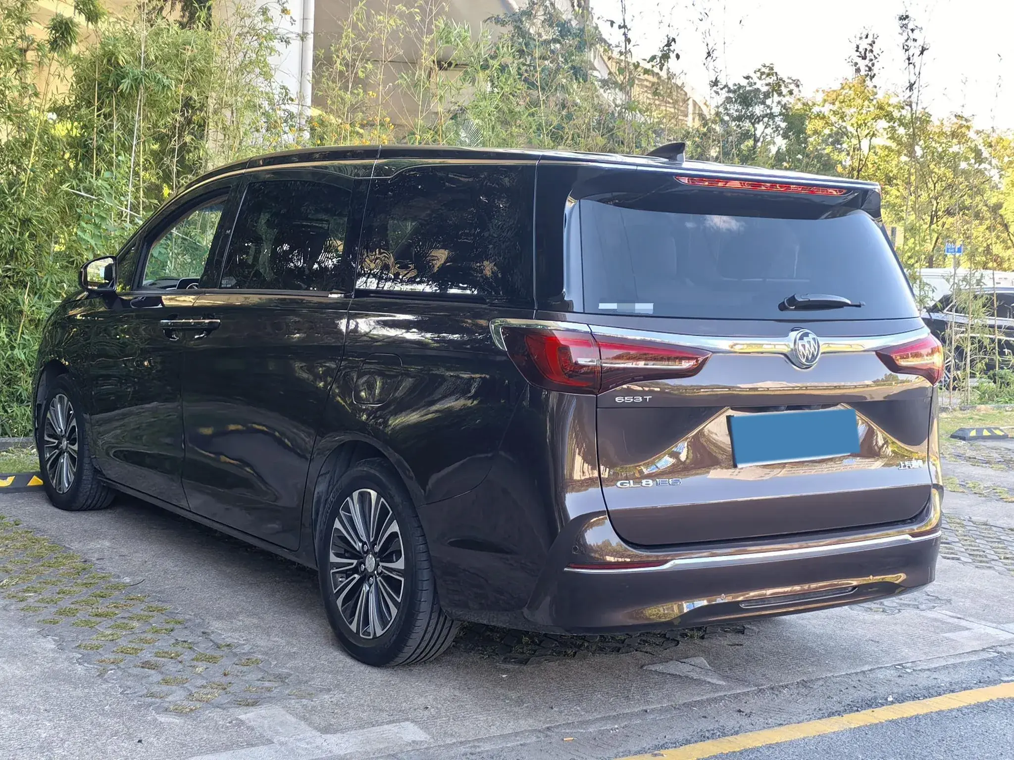 2021 BUICK GL8 thumbnail 4