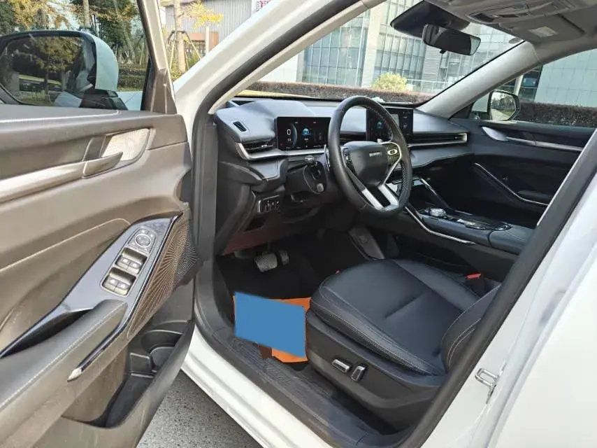 2021 HAVAL H6 thumbnail 4