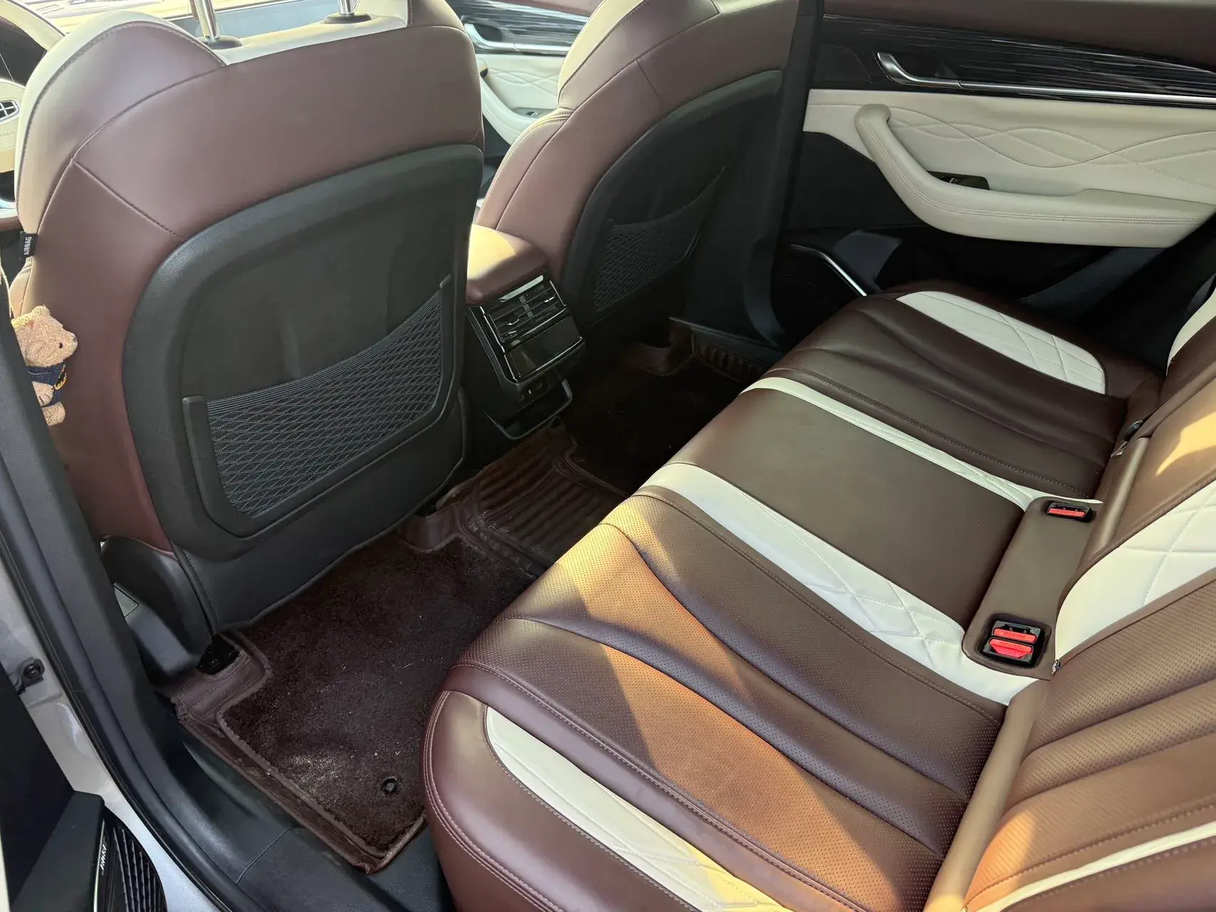 2021 GEELY MONJARO thumbnail 4