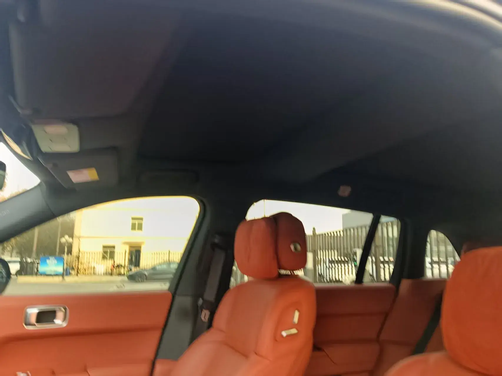 2023 LI L7 thumbnail 3