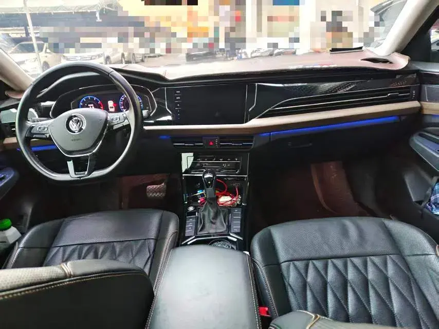 2020 VOLKSWAGEN PASSAT thumbnail 3