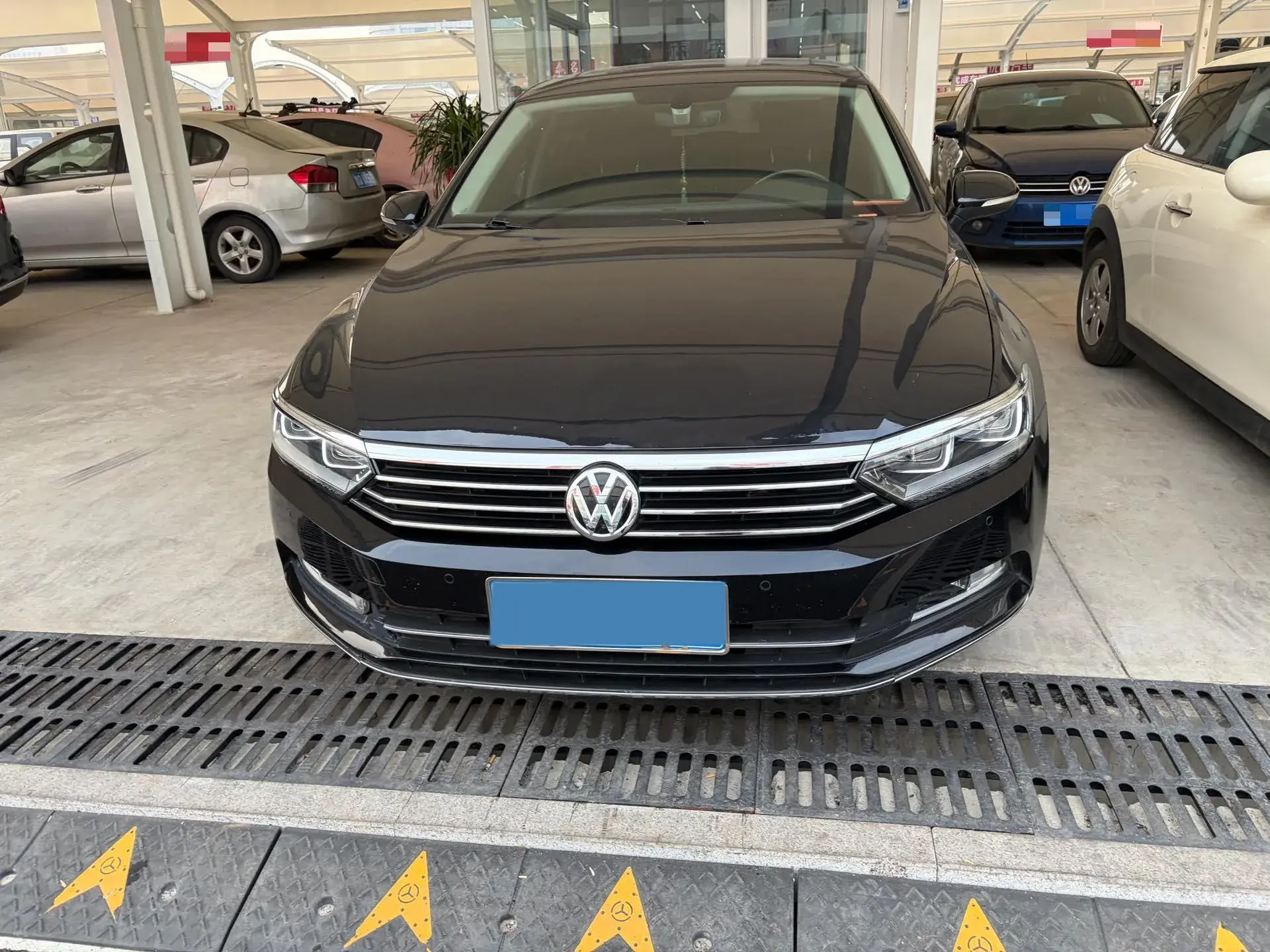 2019 VOLKSWAGEN MAGOTAN thumbnail 2