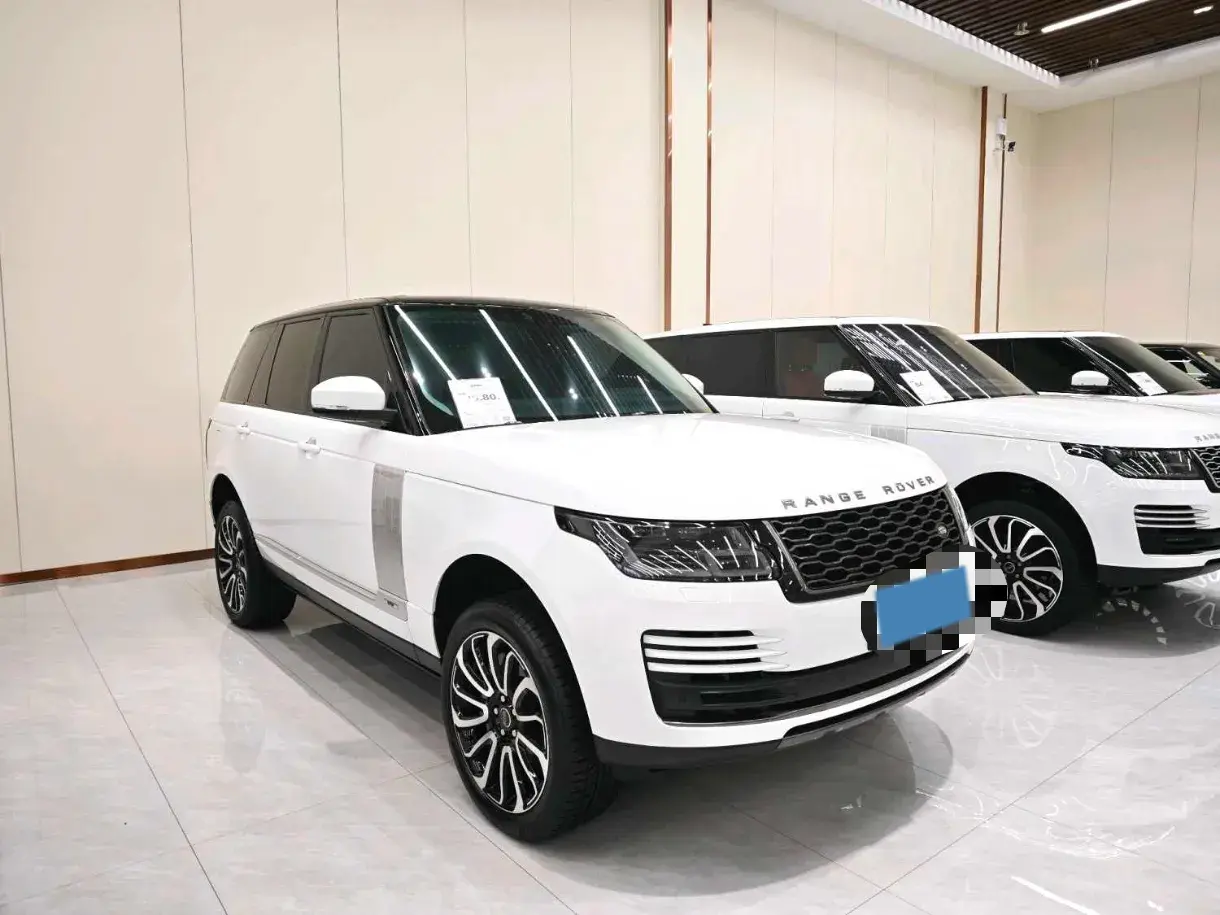 2022 LAND ROVER thumbnail 3