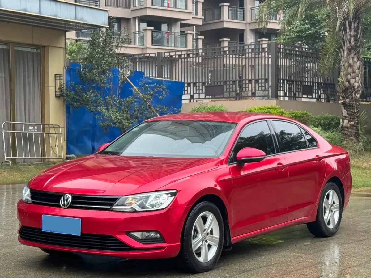 2018 Volkswagen Lamando 1.4T 131HP L4 7DCT