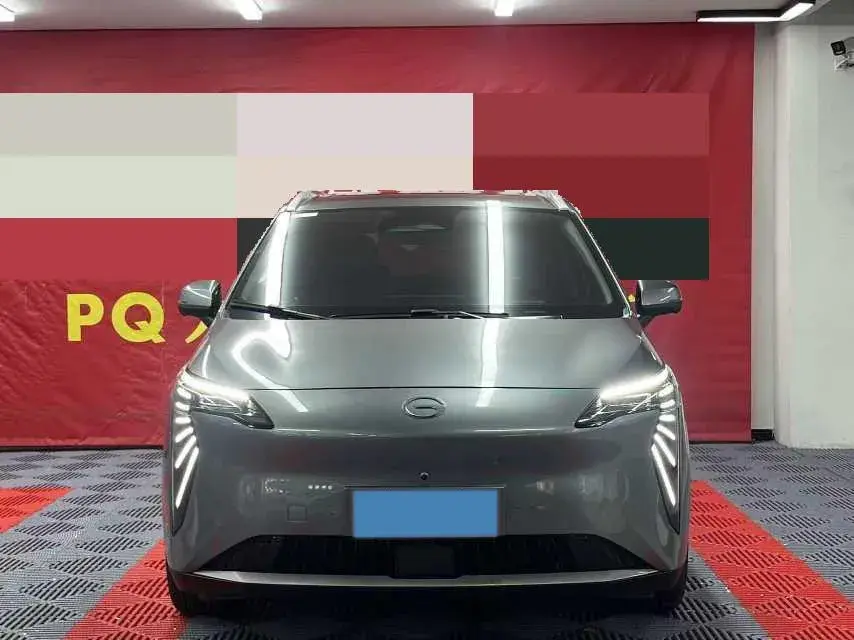 2023 AION Y thumbnail 2