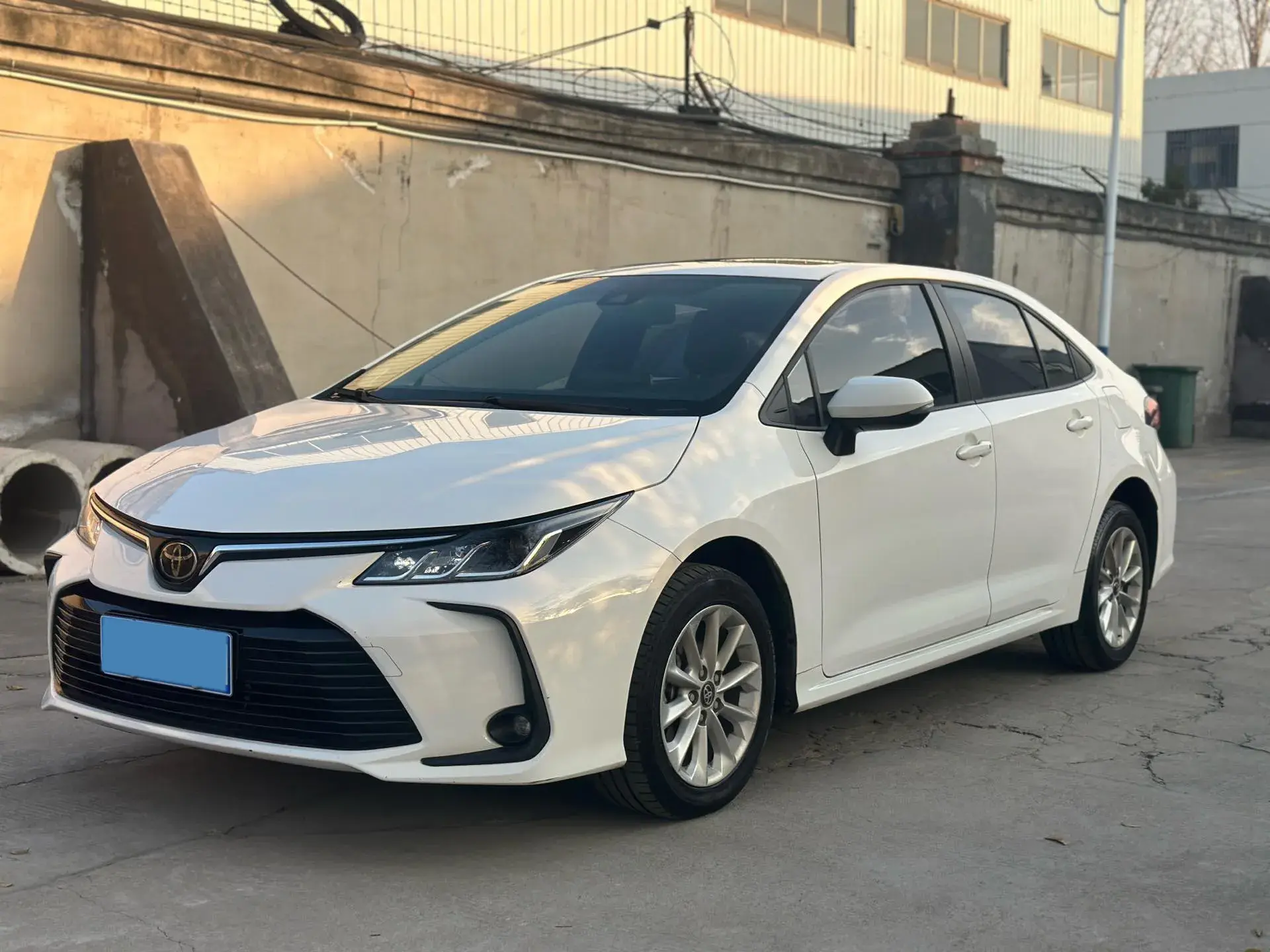 2021 TOYOTA COROLLA view 1